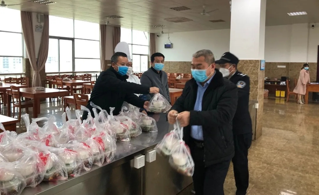 他為萬年青科技園防疫“站崗守衛(wèi)”——記萬年青科技園常務副總經(jīng)理吳玉龍
